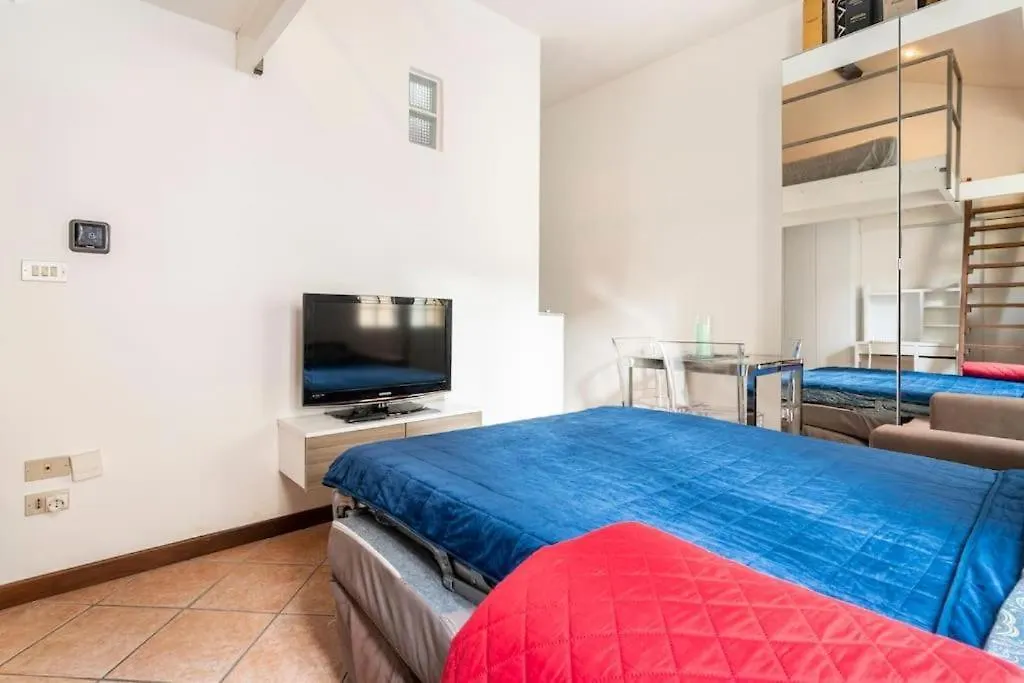 Grazioso Apartment Milan Italy